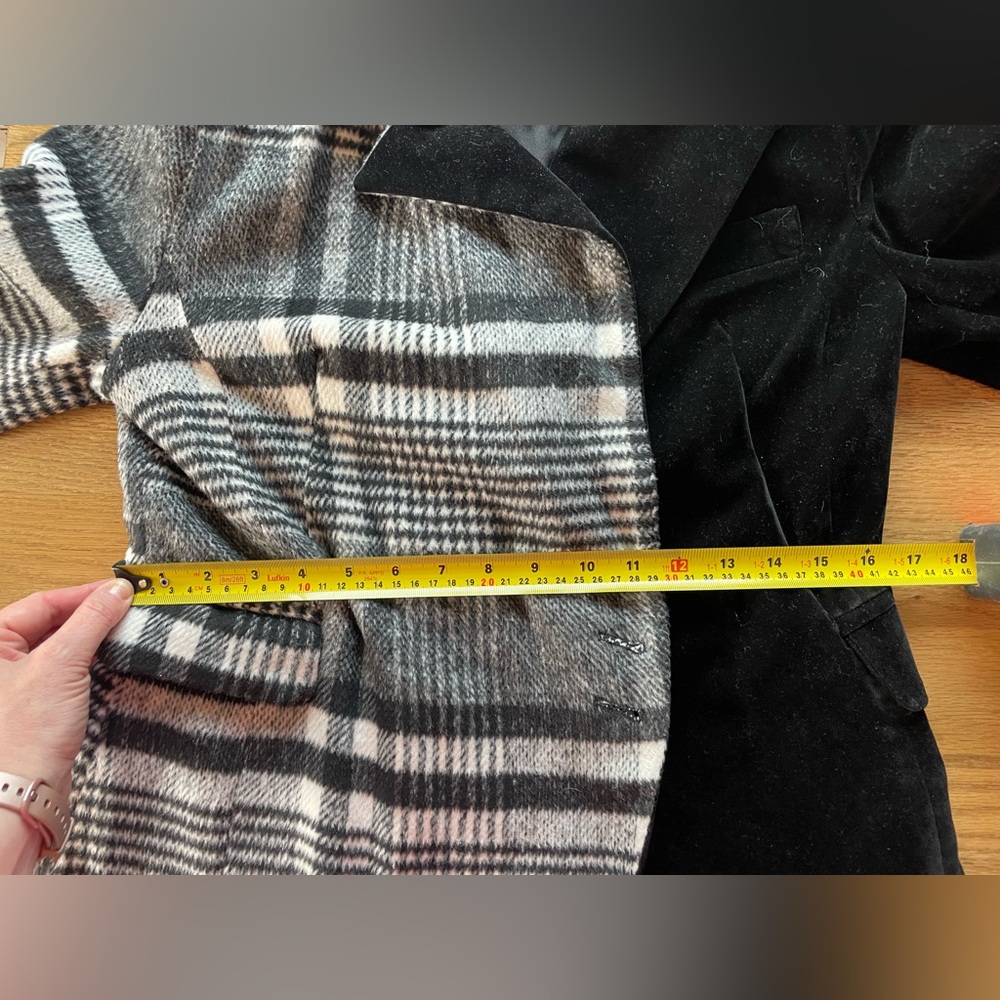 Asymmetrical Blazer/Jacket - Picture 4 of 9